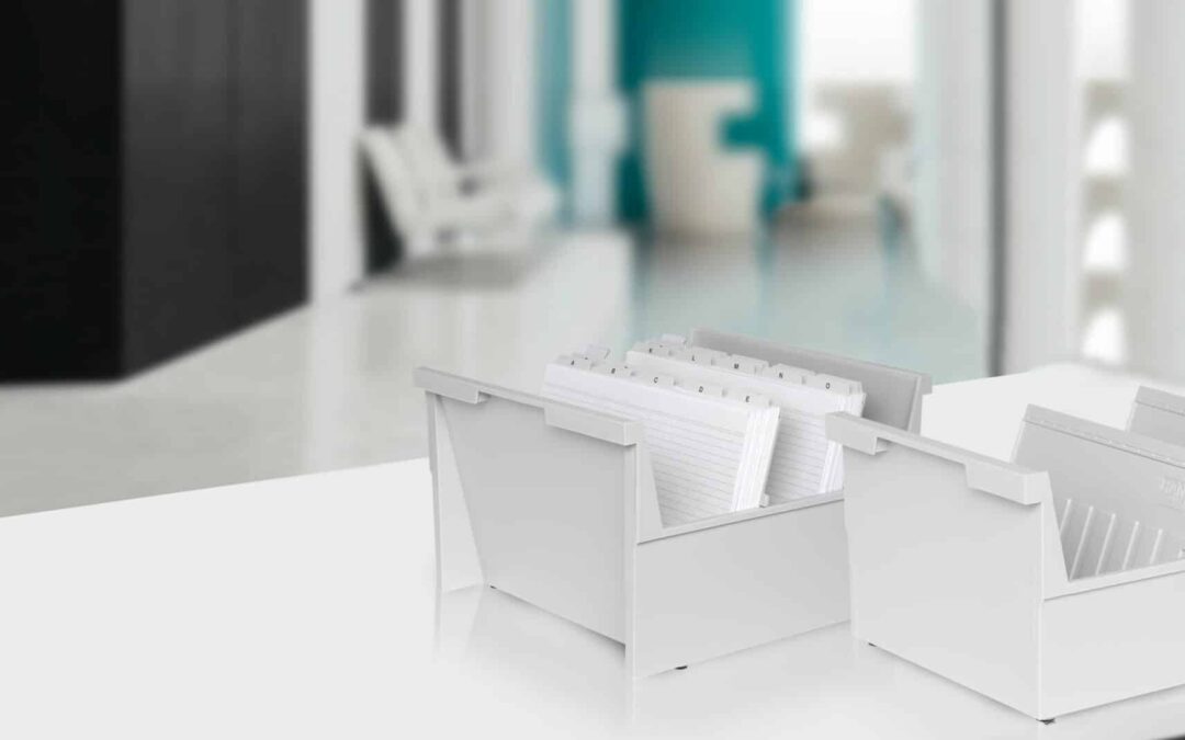SUSPENDABLE TRAYS (PLASTIC)